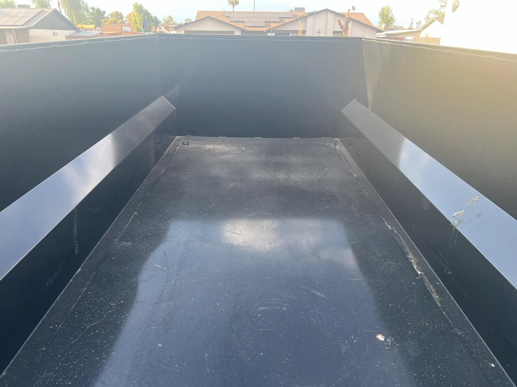 Dump Trailer Bed Interior